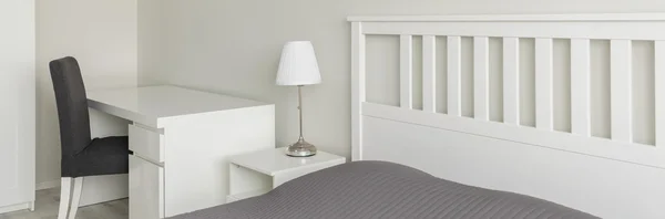 Muebles de dormitorio elegantes simples — Foto de Stock