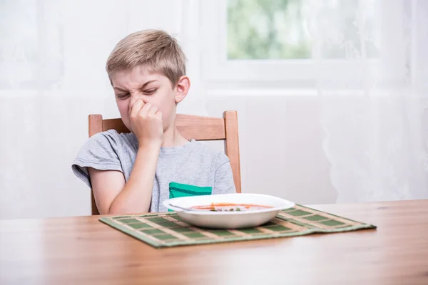 Child refusing to eat soup — Stock Photo, Image