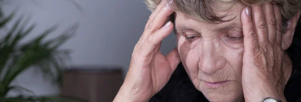 Despair senior woman — Stock Photo, Image