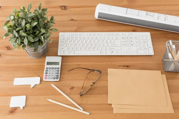 Arbeitsbereich für erfinderische Person — Stockfoto