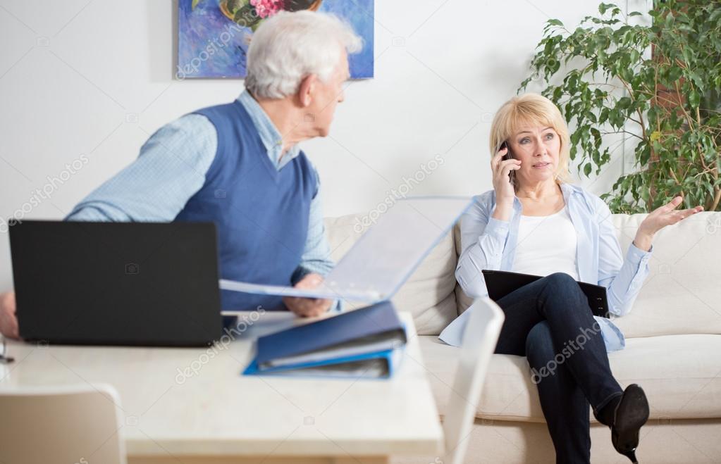 Woman talking on the phone