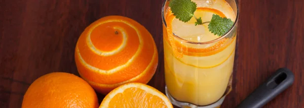 Pomarańczowy long drink — Zdjęcie stockowe