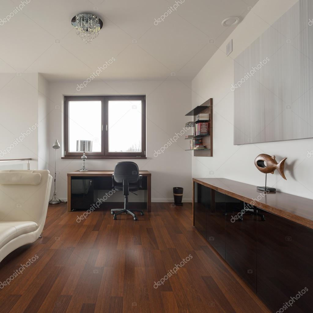 Studieren Sie Luxus Zu Hause Stockfoto C Photographee Eu 81911538