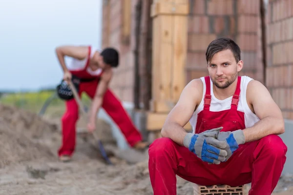 Lunga giornata in cantiere — Foto Stock