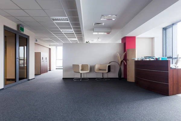 Corridor in the business building — Stock Photo, Image