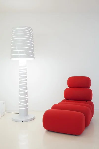 Creative settee and lamp — 图库照片