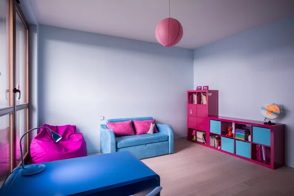 Chambre pour petite fille — Photo