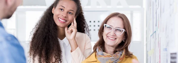 Business team che lavorano insieme — Foto Stock