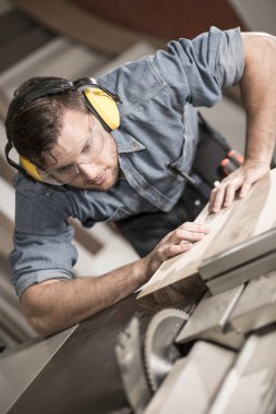 Marangoz kesme ahşap