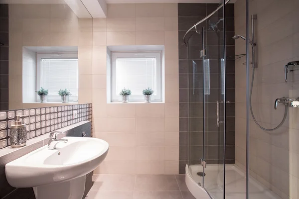 Fancy bathroom with big shower — Stock Photo, Image