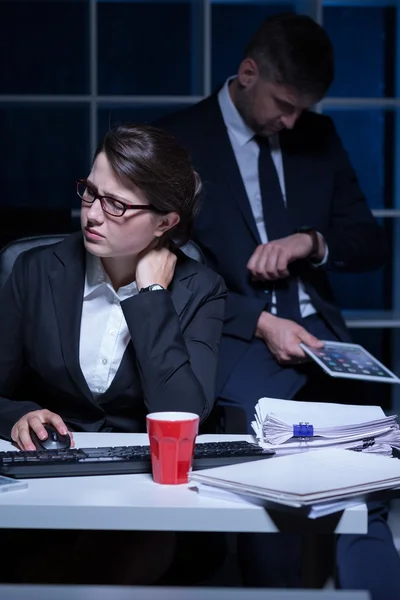 Secretary working overtime — Stock Photo, Image