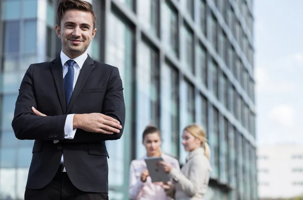 Man with crossed arms — Stock Photo, Image