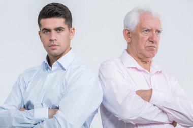 Oğul ve baba arasında tartışma