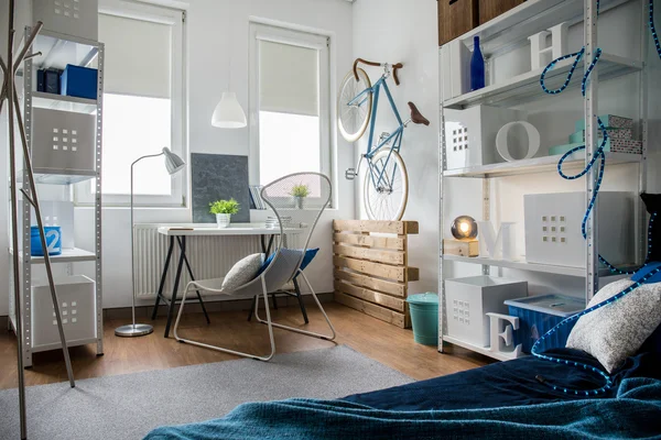 Kleine studio in flat — Stockfoto