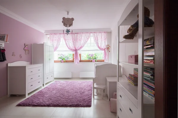Kızın odası evde — Stok fotoğraf