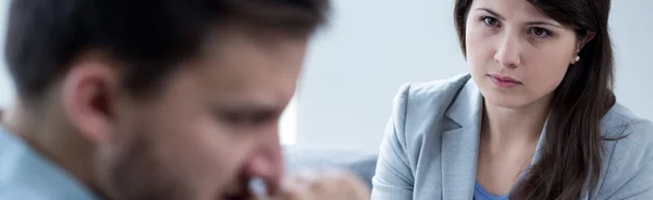 Patiënt jonge psycholoog — Stockfoto