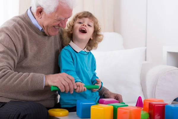 Laughing with granddad — Stock Photo, Image