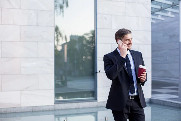 Zakenman en koffie — Stockfoto