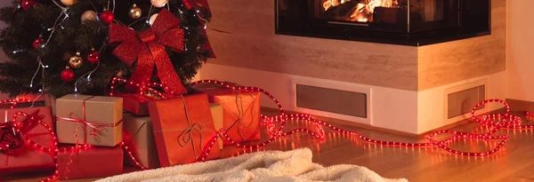 Decoraciones de Navidad en la casa — Foto de Stock