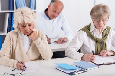 Emekliler Üniversitesi'nde