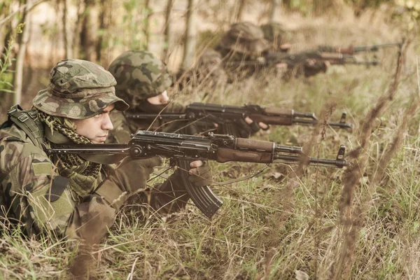 軍事訓練の地面 — ストック写真