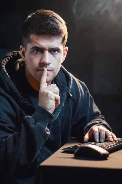 Gevaarlijke cyber terrorist — Stockfoto