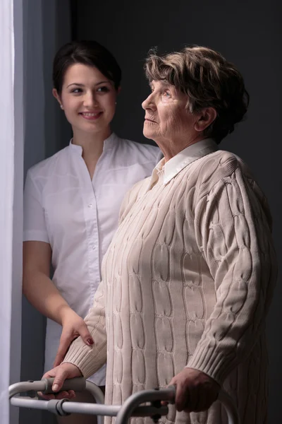 Zimmer ile Engelli kıdemli