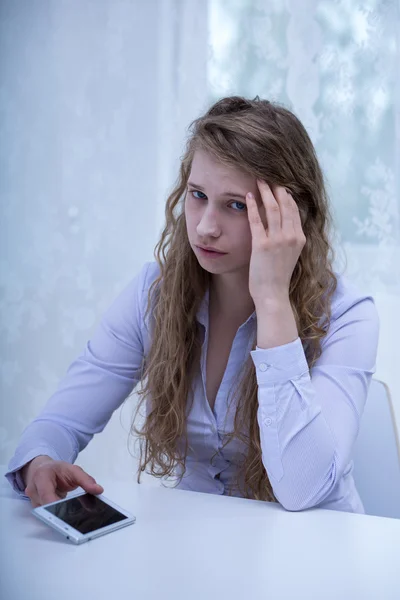 Teenage victim of stalker — Stock Photo, Image