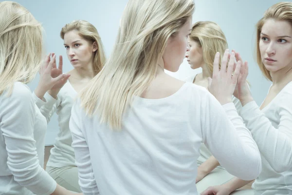 Girl after drugs — Stock Photo, Image