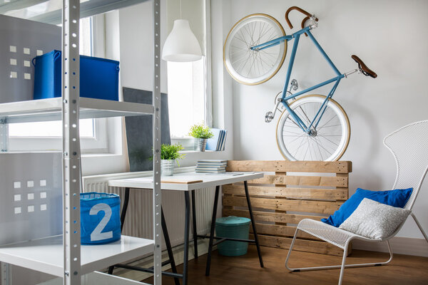 Stylish and sunny place 