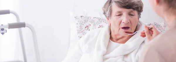 Maaltijd in ziekenhuis — Stockfoto