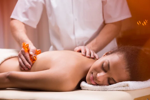 Entspannung bei der Massage — Stockfoto