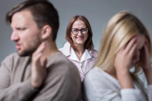 Mean and intrusive mother — Stock Photo, Image