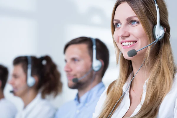 Berater im Call Center — Stockfoto