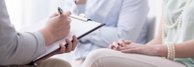 Evlilik danışmanı ile ziyaret edin