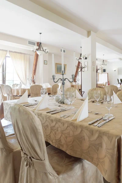 Elegante sala da pranzo dell'hotel — Foto Stock