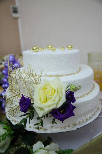 Festive Decoration Wedding Cake — Stock Photo, Image