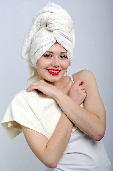 Menina e toalha — Fotografia de Stock