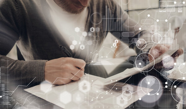 Отчёт о стратегии бизнеса Process.Project Manager Research Social Trading.Business Team Work Startup Office.Global Marketing Virtual Icon.Innovation Graph Interface.Analyze market stock blurred
