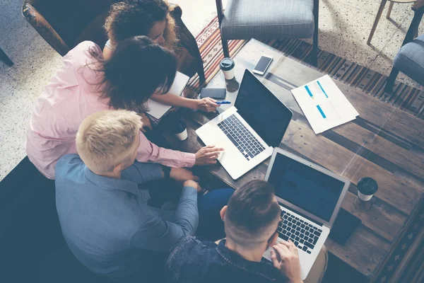 Coworkers Making Business Decisions — Stock Photo, Image