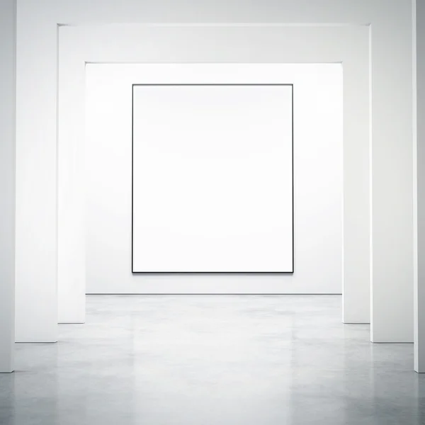 Interno bianco con poster in bianco — Foto Stock