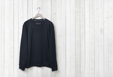 Kazak üzerine beyaz duvar