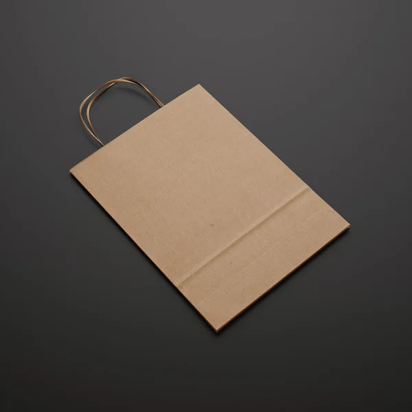 Kahverengi kağıt torba kulplu — Stok fotoğraf