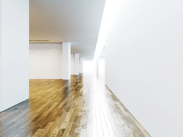 Pared en blanco en galería interior con suelo de madera. 3d renderizar —  Fotos de Stock