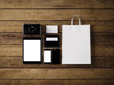 Genel tasarım öğeleri ahşap arka plan üzerinde marka fotoğraf. Yatay, en iyi görünüm. 3D render