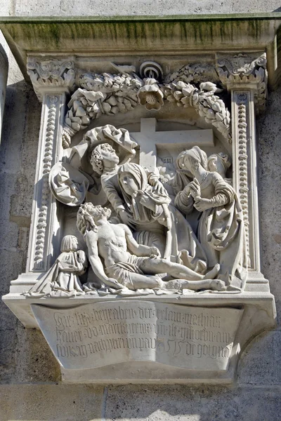 Le relief de la pieta — Photo