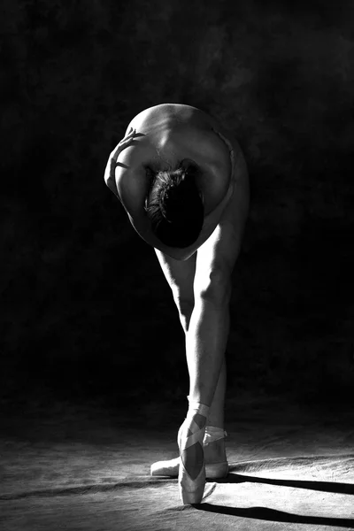 Bela mulher bailarina de balé — Fotografia de Stock