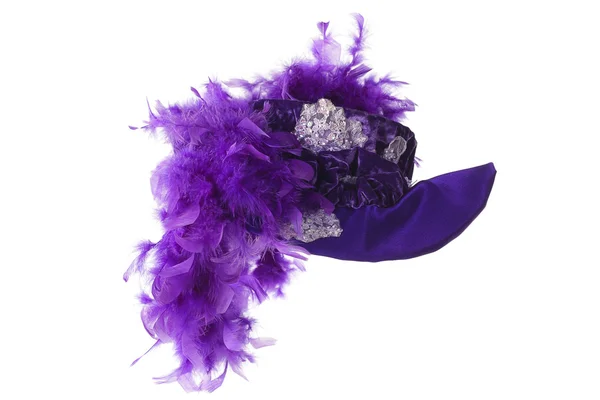Elegante sombrero elegante con plumas —  Fotos de Stock