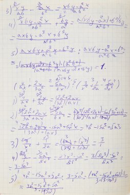 Matematiksel formüller ile kare kağıt