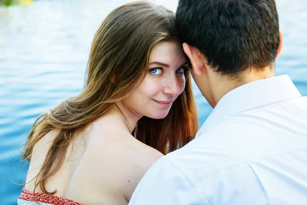 Portrait of a beautiful young woman — Stock Photo, Image